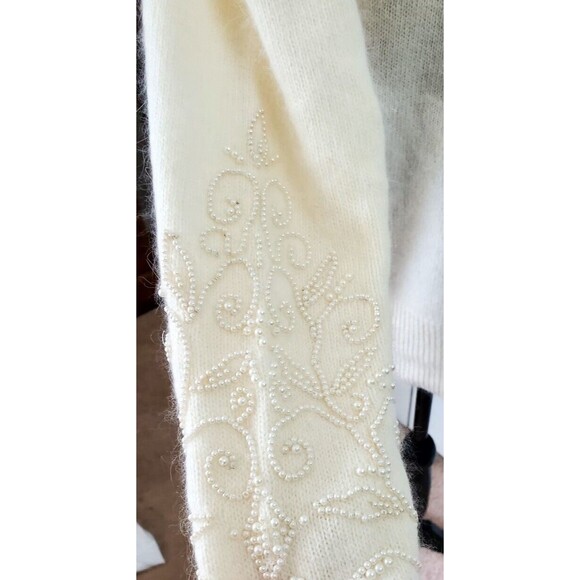 VTG SSG by Catharine Lover Ivory Lambswool Angora Sweater M Lace Beaded EUC - Picture 3 of 9